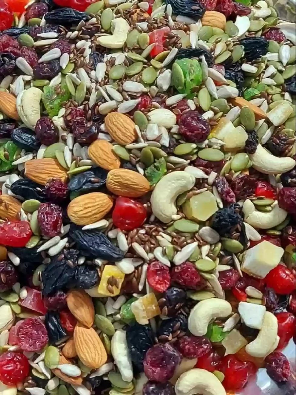 Mix dry fruits rs 600 1kg