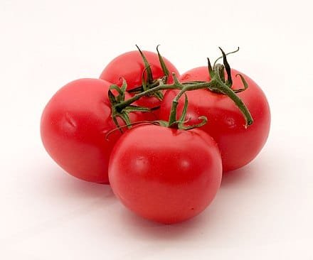 Tomato fresh rs 22 1kg